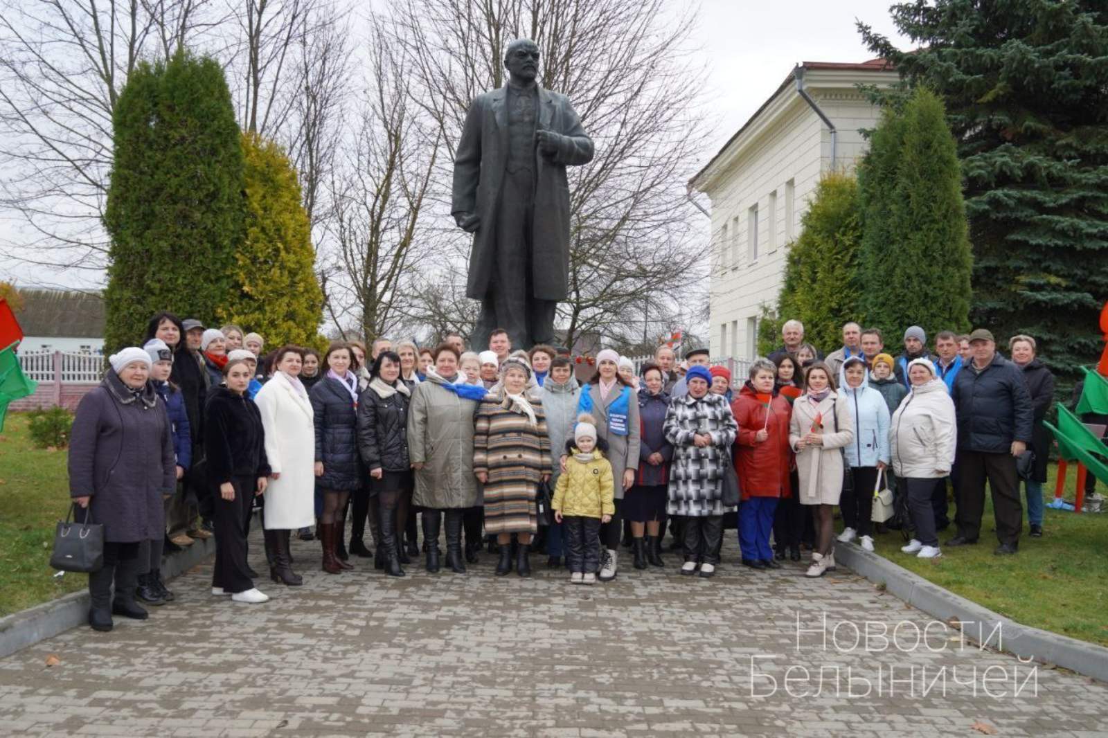 Митинг, посвящённый 106-й годовщине Октябрьской революции прошел в Белыничах