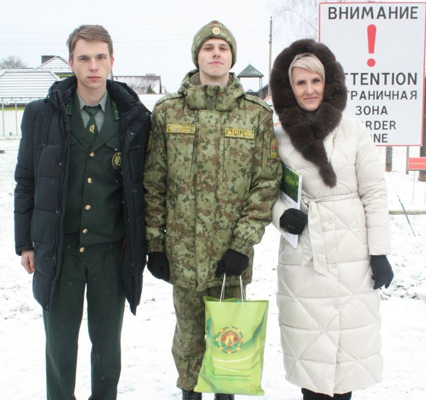 Сегодня Военную присягу принимал молодой специалист Белыничского лесхоза Чернов Евгений