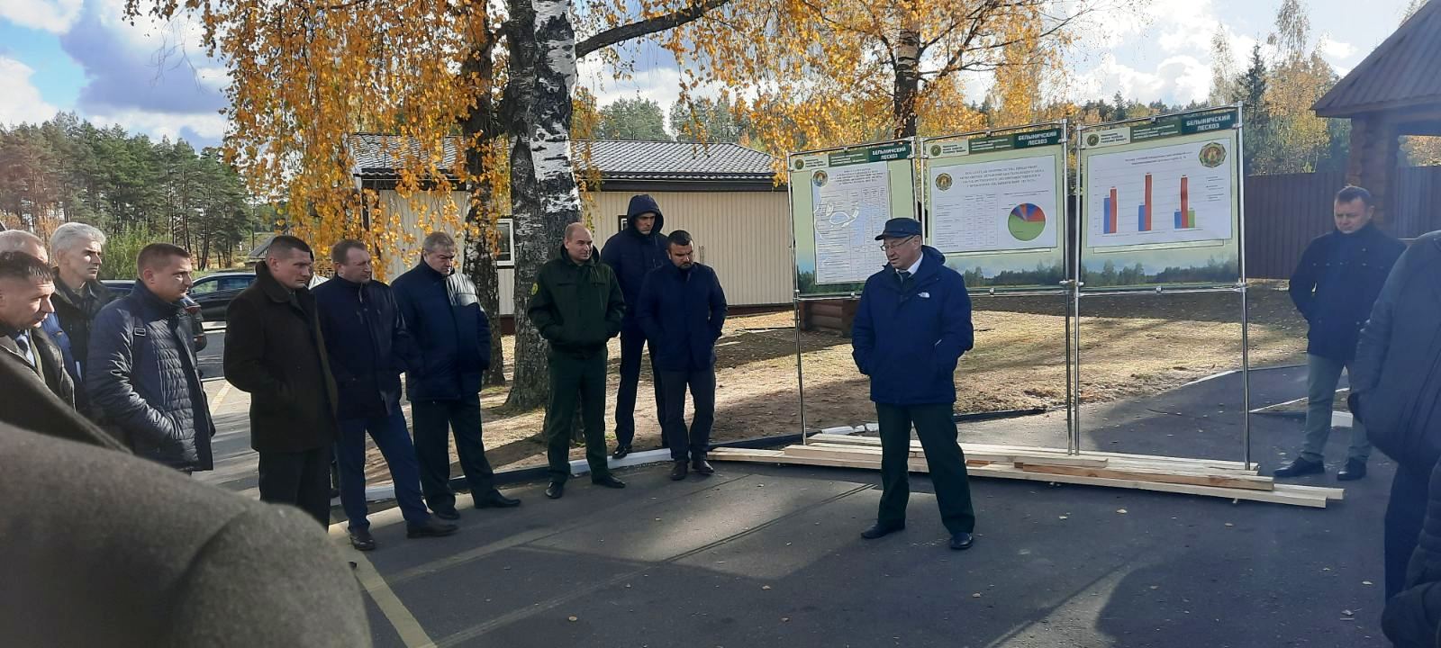 Представители лесхозов Витебского ГПЛХО посетили цех по переработке древесины  Белыничского лесхоза