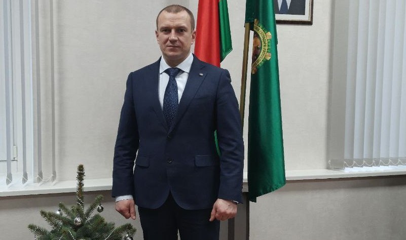 Генеральный директор Могилевского ГПЛХО Сергей Максимович поздравил с новогодними праздниками