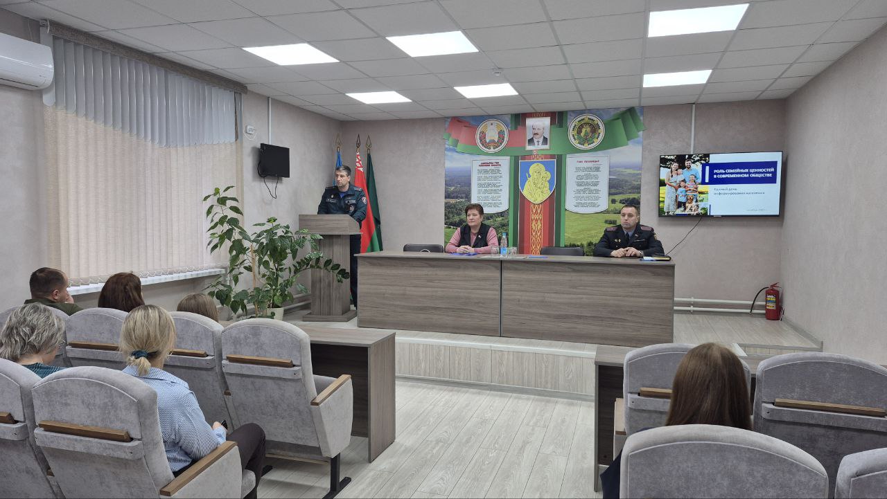 Агитационная группа Белыничского райисполкома посетила Белыничский лесхоз на дне информирования
